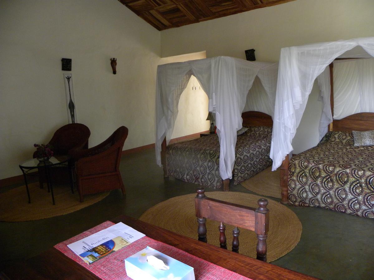 Olea Africana Lodge Карату Экстерьер фото