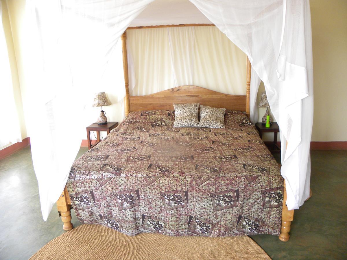 Olea Africana Lodge Карату Экстерьер фото