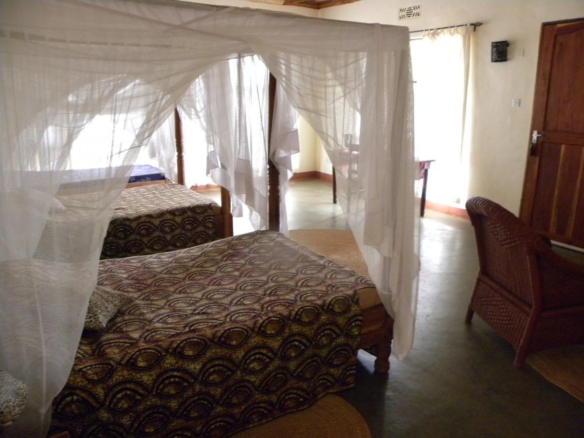 Olea Africana Lodge Карату Экстерьер фото